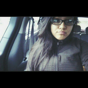 Meet your Posher, Vanessa